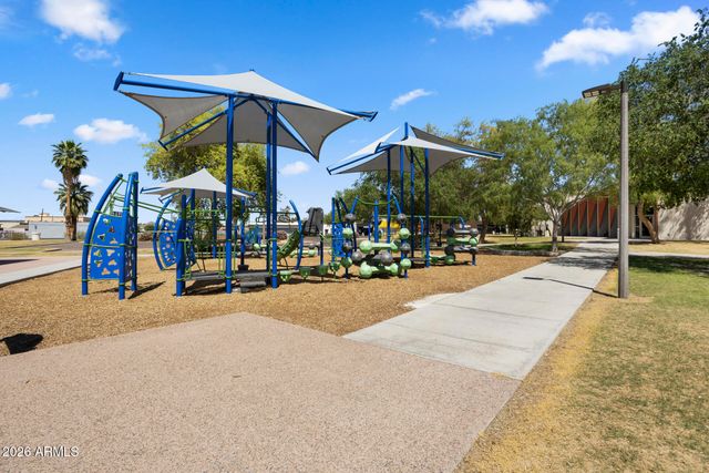 3927 N 13TH Place, Phoenix, AZ 85014