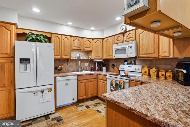 25 PROVIDENCE FORGE RD, Royersford, PA 19468
