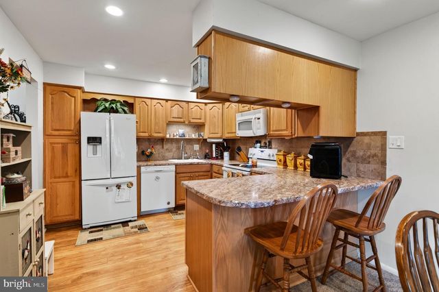 25 PROVIDENCE FORGE RD, Royersford, PA 19468