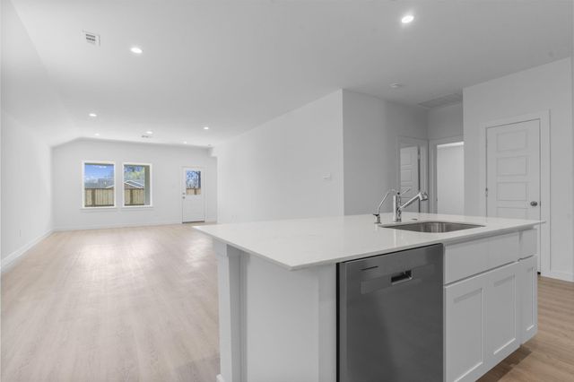 7807 Evening Emerald, Iowa Colony, TX 77583