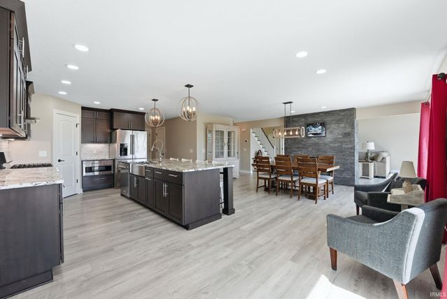 12063 Lower Huntington Road, Roanoke, IN 46783