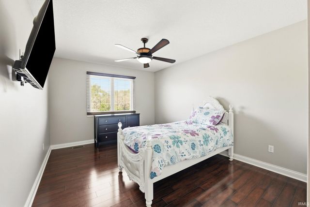 12063 Lower Huntington Road, Roanoke, IN 46783