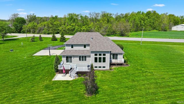 12063 Lower Huntington Road, Roanoke, IN 46783