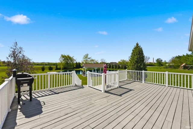 12063 Lower Huntington Road, Roanoke, IN 46783