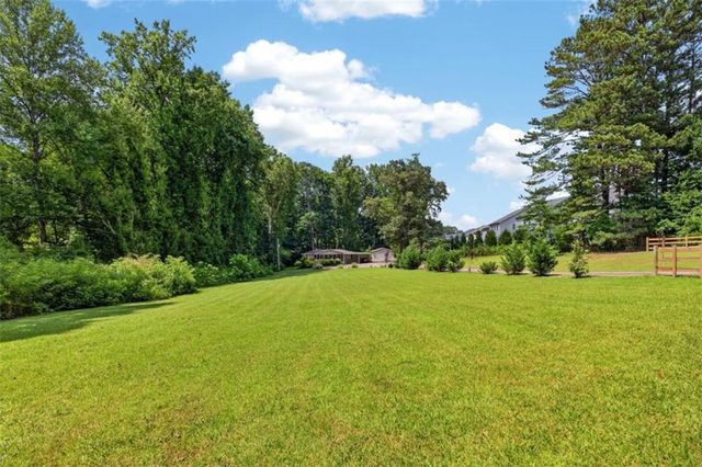 5110 Hill Road, Powder Springs, GA 30127