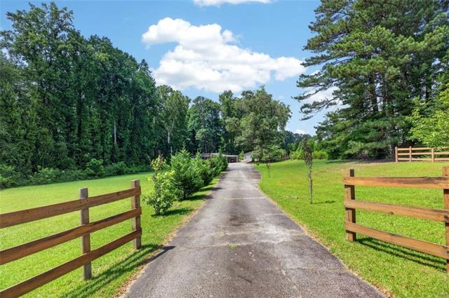 5110 Hill Road, Powder Springs, GA 30127
