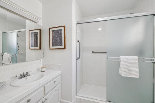 576 W Parr Avenue 32, Los Gatos, CA 95032