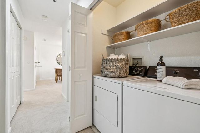 576 W Parr Avenue 32, Los Gatos, CA 95032