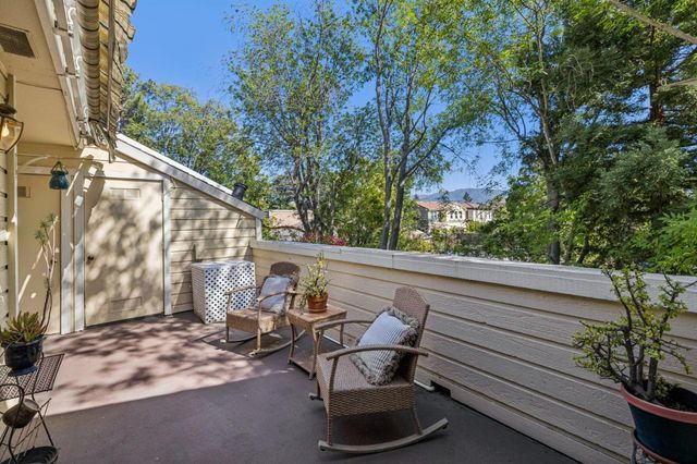 576 W Parr Avenue 32, Los Gatos, CA 95032