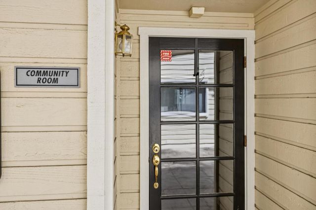 576 W Parr Avenue 32, Los Gatos, CA 95032