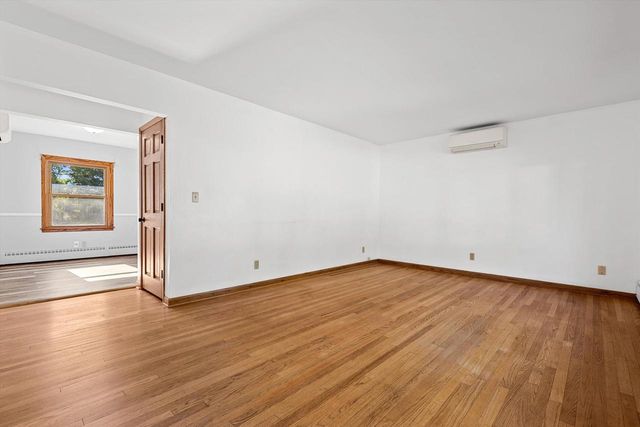 W238N6498 Elmwood AVENUE, Sussex, WI 53089