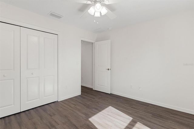 2008 HOLLYWOOD, Leesburg, FL 34748