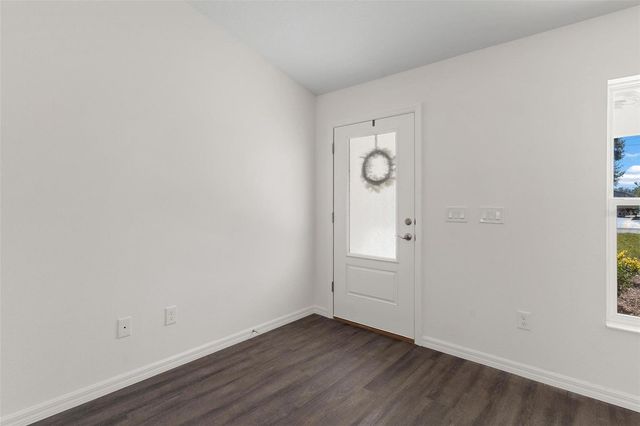 2008 HOLLYWOOD, Leesburg, FL 34748