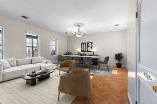 146 S 9th Street 6L, Brooklyn, NY 11211