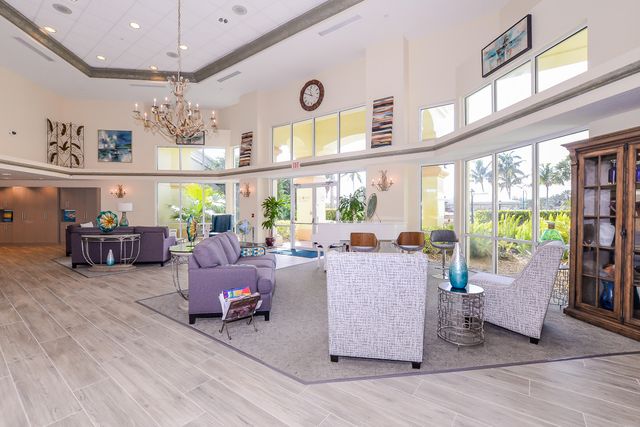 587 NW Lambrusco Drive, Port St. Lucie, Port St Lucie, FL 34986