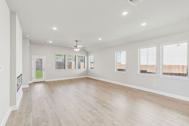 4504 Snakeweed Street, Fort Worth, TX 76036