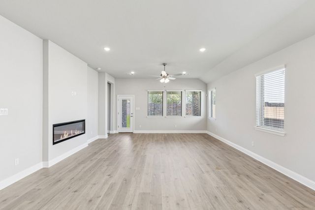 4504 Snakeweed Street, Fort Worth, TX 76036