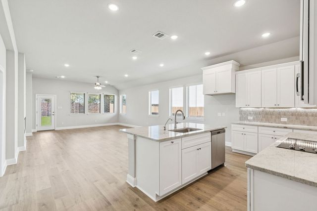 4504 Snakeweed Street, Fort Worth, TX 76036