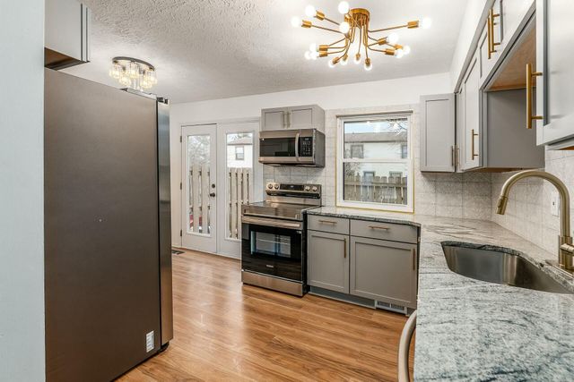 694 Keys View Court, 78, Columbus, OH 43085