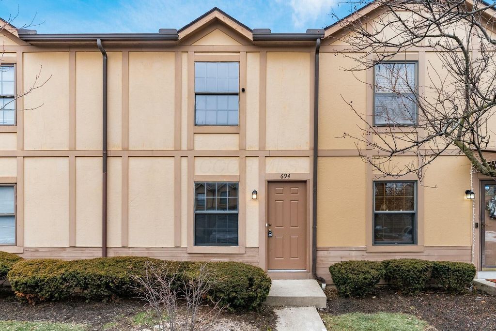694 Keys View Court, 78, Columbus, OH 43085