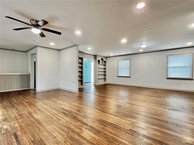 6910 Brandon Mill Road, Atlanta, GA 30328