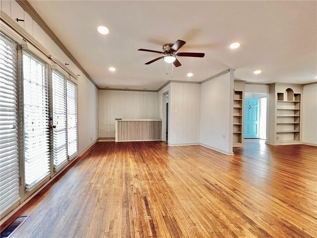 6910 Brandon Mill Road, Atlanta, GA 30328