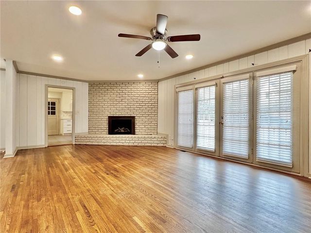 6910 Brandon Mill Road, Atlanta, GA 30328