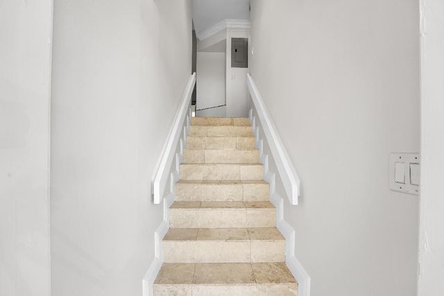 704 Freedom Court, Deerfield Beach, FL 33442