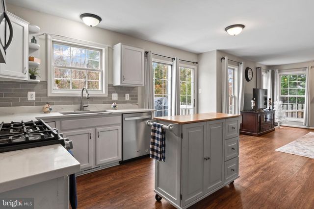 12 DOUG CT, Stafford, VA 22554