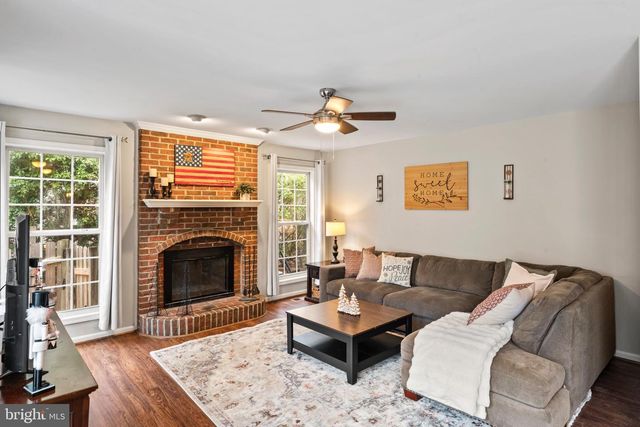 12 DOUG CT, Stafford, VA 22554