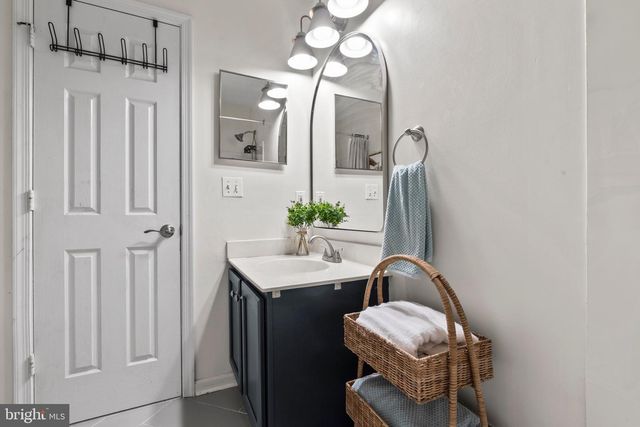 12 DOUG CT, Stafford, VA 22554