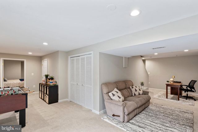 12 DOUG CT, Stafford, VA 22554