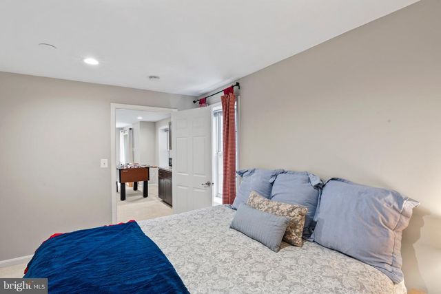 12 DOUG CT, Stafford, VA 22554