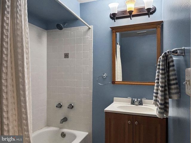 12 DOUG CT, Stafford, VA 22554