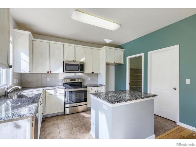 2049 Basalt Court, Loveland, CO 80538