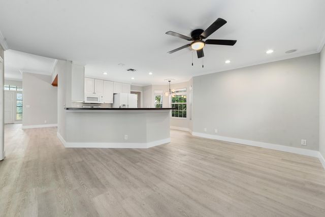 1148 Wild Cherry Lane, Wellington, FL 33414