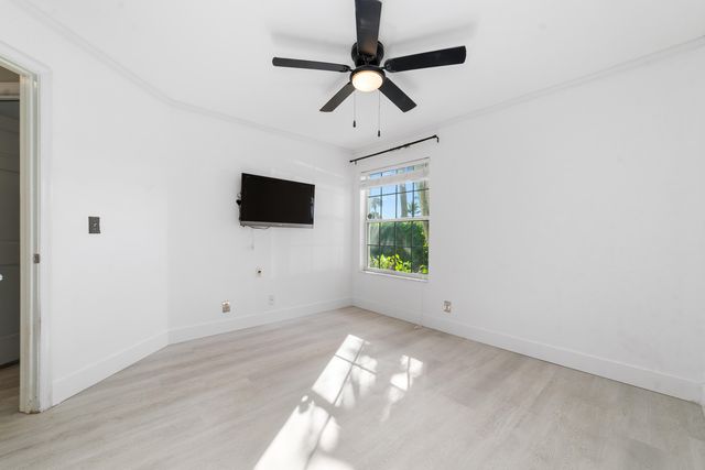 1148 Wild Cherry Lane, Wellington, FL 33414