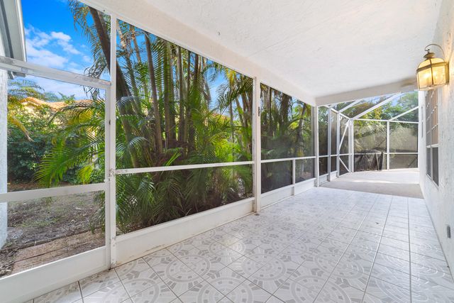 1148 Wild Cherry Lane, Wellington, FL 33414