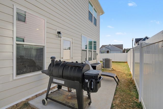 3063 Oscar Dr, White House, TN 37188