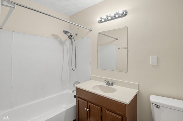 5532 Linda Lane, Indianapolis, IN 46241