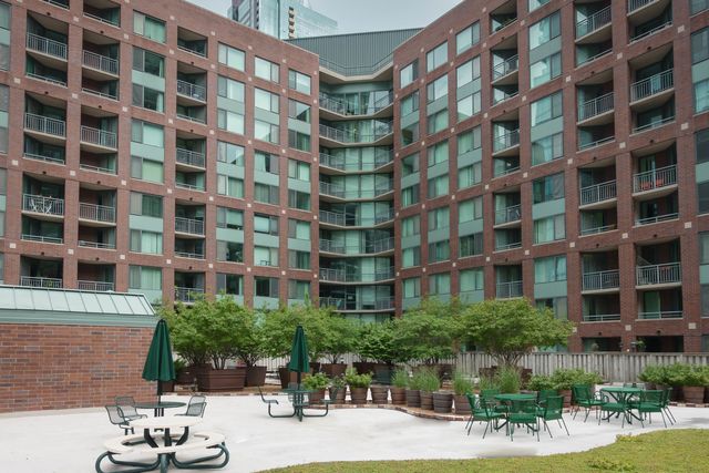 480 N MCCLURG Court 904, Chicago, IL 60611