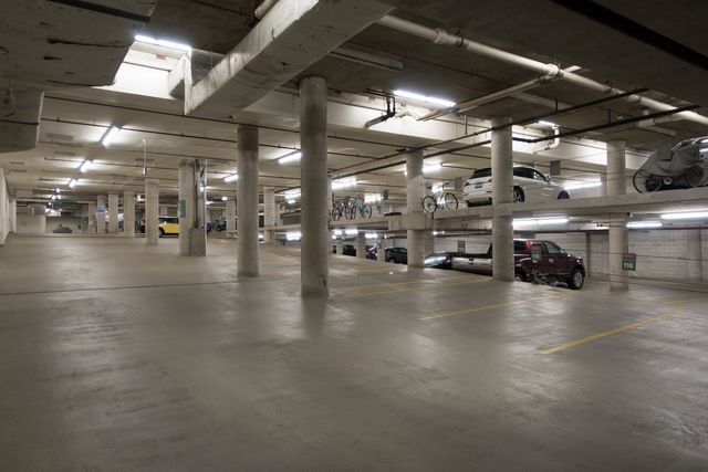 480 N MCCLURG Court 904, Chicago, IL 60611