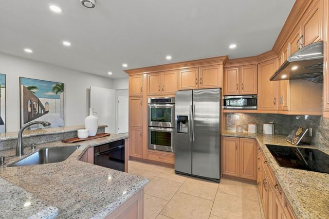 3291 Melendy Drive, San Carlos, CA 94070