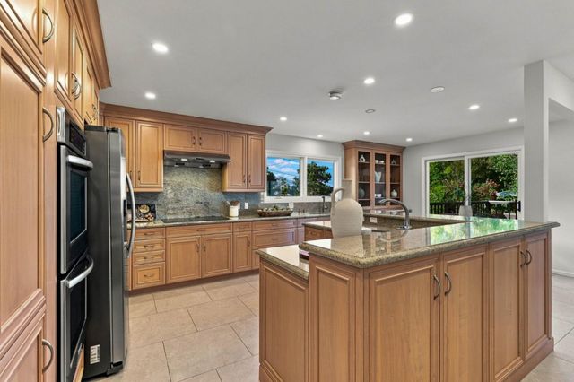 3291 Melendy Drive, San Carlos, CA 94070