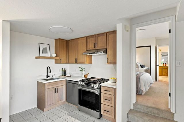 3291 Melendy Drive, San Carlos, CA 94070