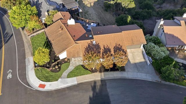 3291 Melendy Drive, San Carlos, CA 94070