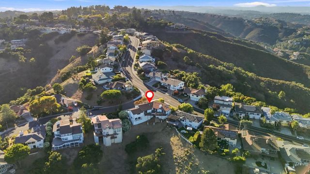 3291 Melendy Drive, San Carlos, CA 94070