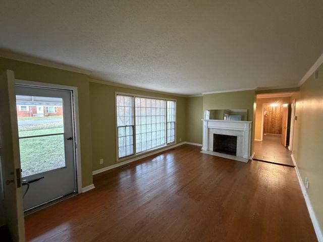 2313 Ingleside Dr, Nashville, TN 37214