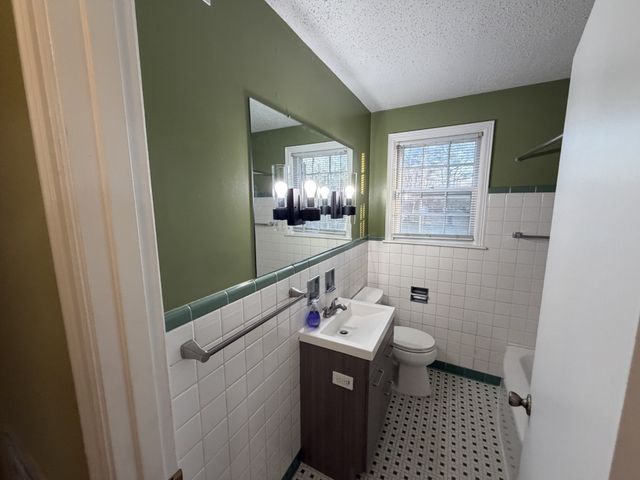 2313 Ingleside Dr, Nashville, TN 37214