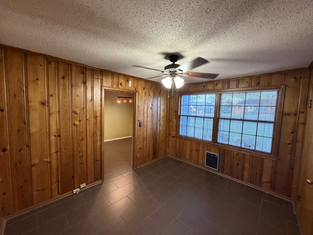 2313 Ingleside Dr, Nashville, TN 37214